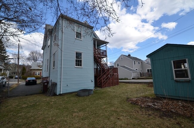 Building Photo - 24 Otis St