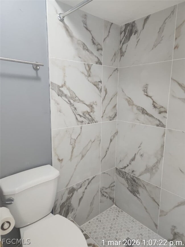 Building Photo - 1604 Ridgecrest St