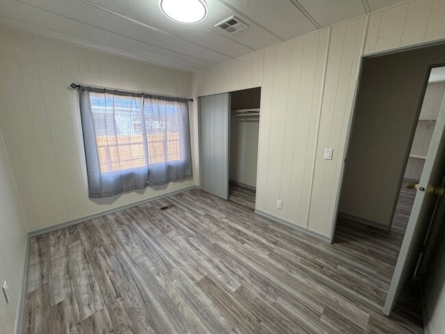 Building Photo - Manufactured home in Lemmon Valley- 3-bedroom 2 bath, huge yard! Pet friendly!