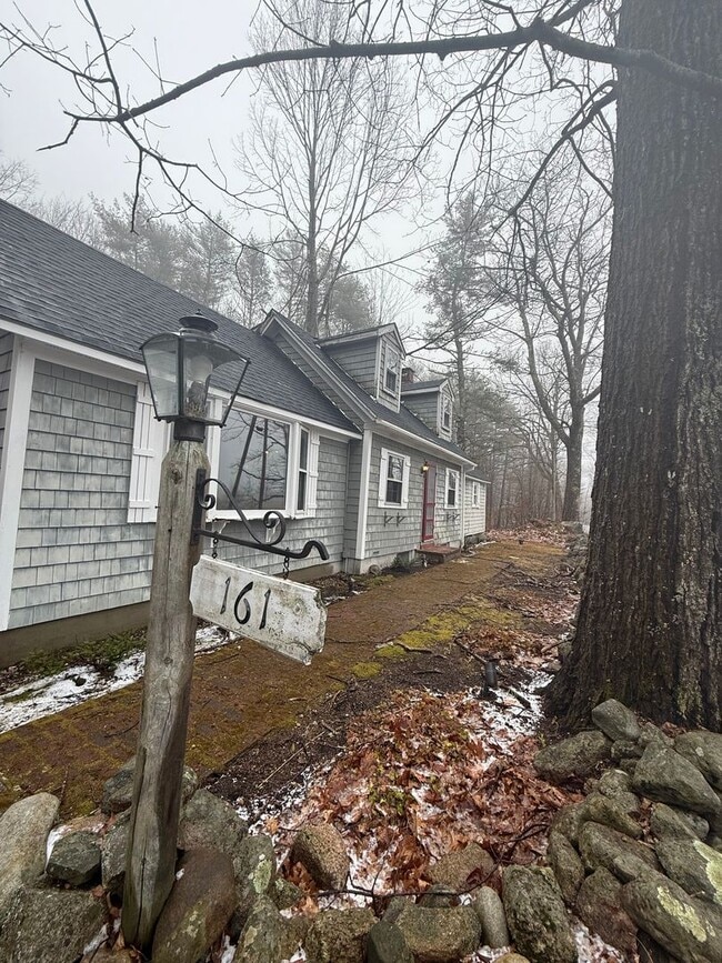 Building Photo - 161 Rines Rd