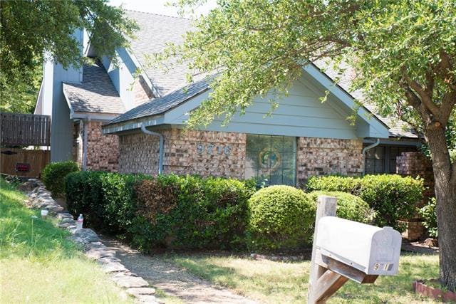 Building Photo - 9716 Summerwood Cir