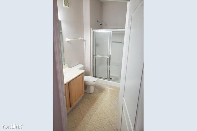 Building Photo - 2 br, 2 bath Condo - 6543 Dorothys Crk