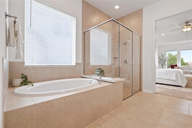 Building Photo - 1108 Trevi Fontana Dr.