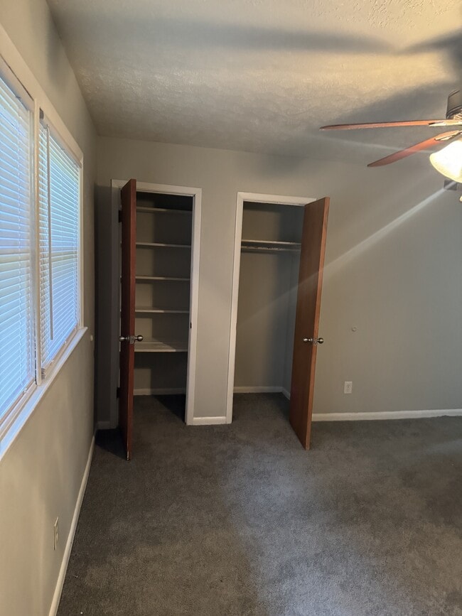 Building Photo - 3210 Tallywood Dr