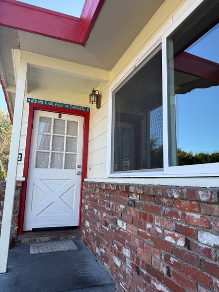 Building Photo - 2030 Kinsley St