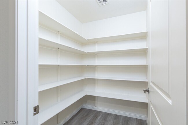 Building Photo - 9581 Aberdeen Ridge Ct