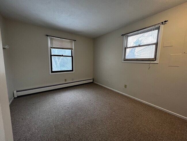 Building Photo - 4253 Mitchell Creek Dr