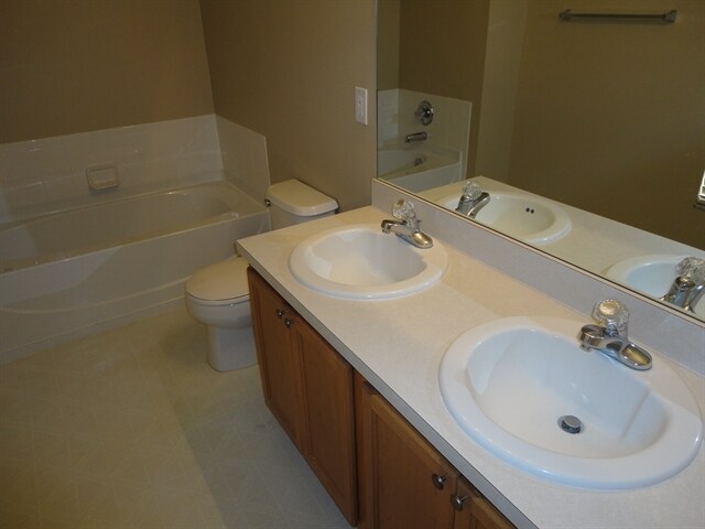 Building Photo - 13719 Phoenix Dr