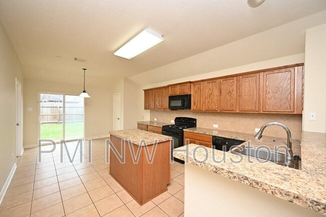 Building Photo - 1506 York Creek Dr