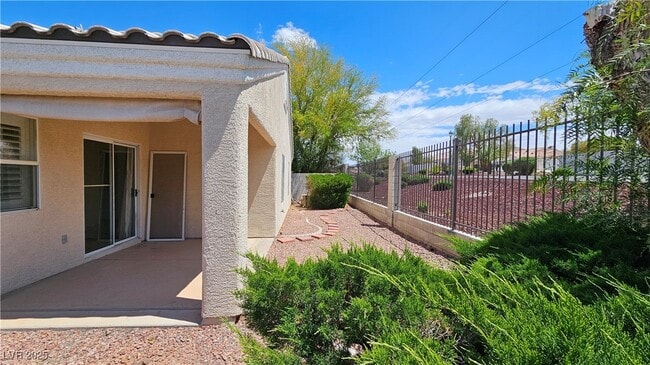 Building Photo - 2535 New Salem Ave