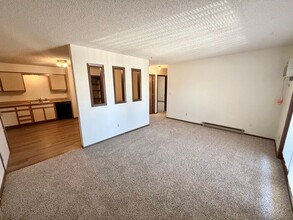 Building Photo - Limited-Time Move-In Deal: Get Your First 2 Weeks FREE! Spacious 2 Bed, 1 Bath Apartments + Flexi...