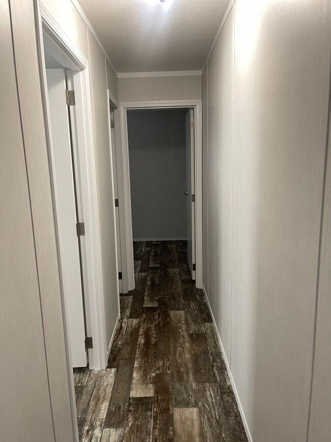 Building Photo - Luxury 3 Bedroom/ 2 Bath Mobile Home