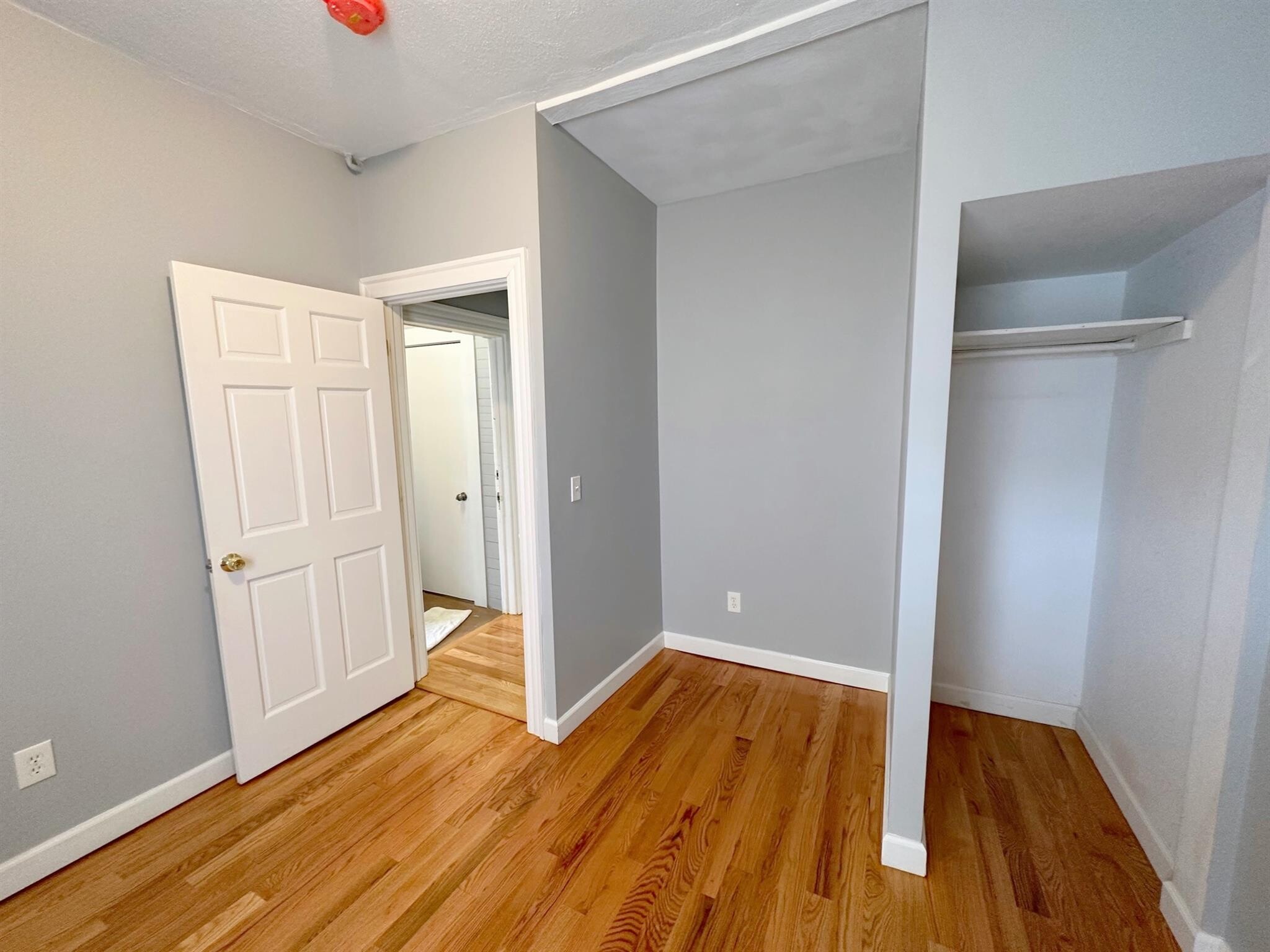 Building Photo - 295 Windsor St