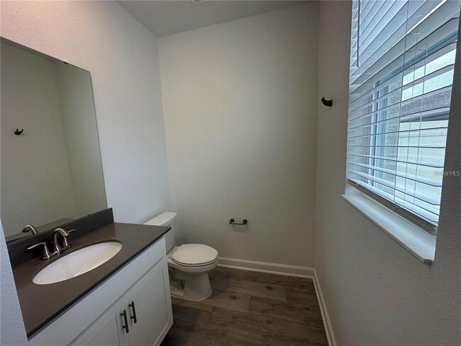 Building Photo - 3033 Ella Wy