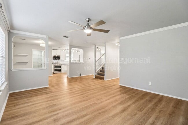 Building Photo - 9639 Shetland Park