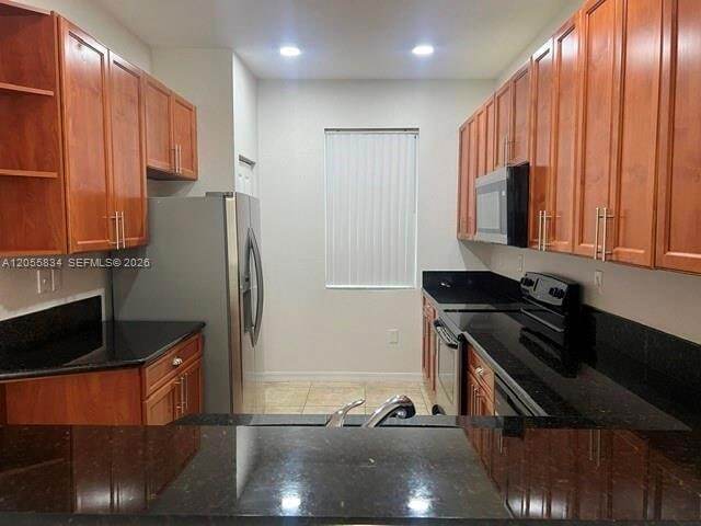 Building Photo - 5030 SW 126th Ave