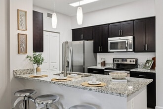 Building Photo - Mila Apartments