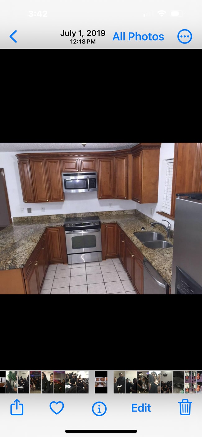 Primary Photo - 7661 Jonlee Dr