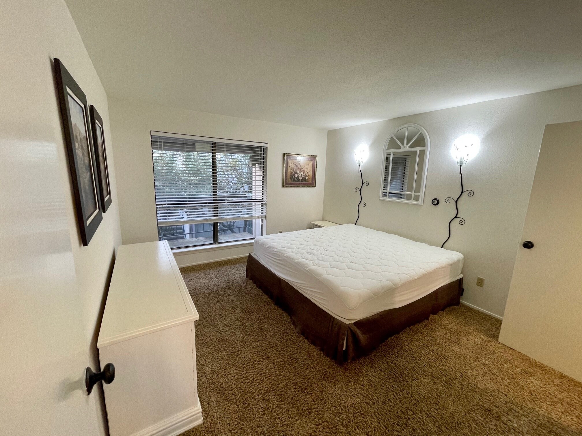 Bedroom - Bed and Drawer included - 7950 N Stadium Dr