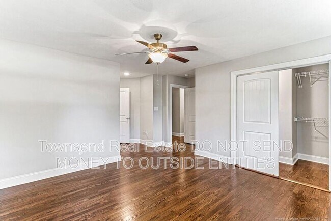 Building Photo - 315 Westview Dr