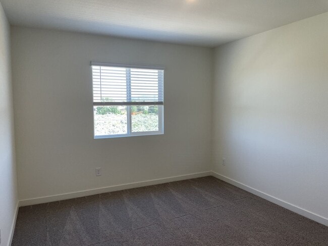 Building Photo - Newer Build Home in Lemmon Valley