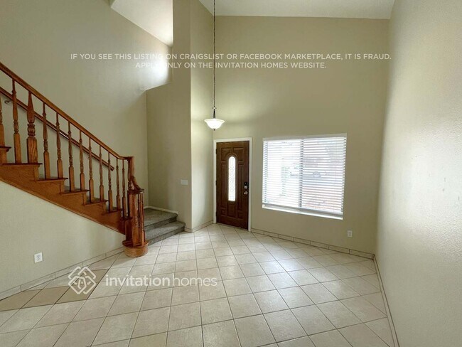Building Photo - 3732 N 106th Ln
