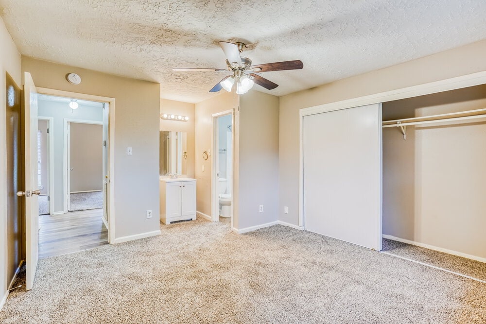 Building Photo - 20115 Woodhall Ln