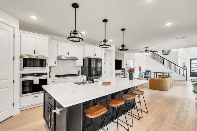 Building Photo - 516 Ahern Ct