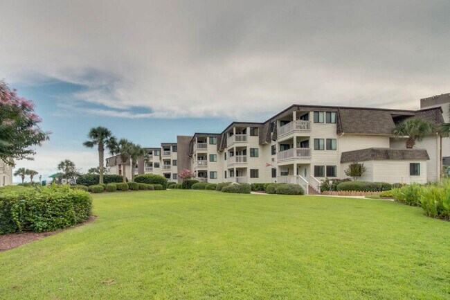 Building Photo - 828 Oxbow Dr