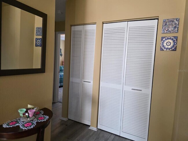 Building Photo - 9478 Nakoma Way