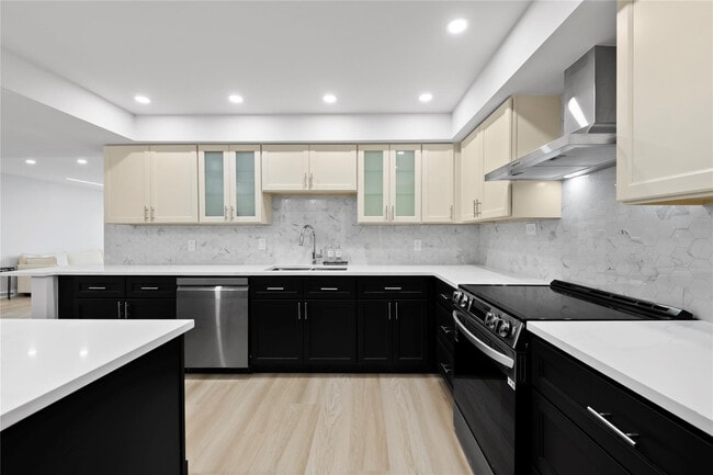 Building Photo - 3500 Galt Ocean Dr