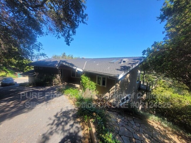 Building Photo - 24791 Northcrest Ln