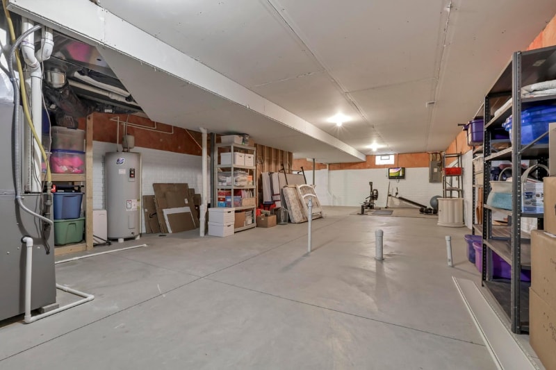 Building Photo - 1166 Caribou Run