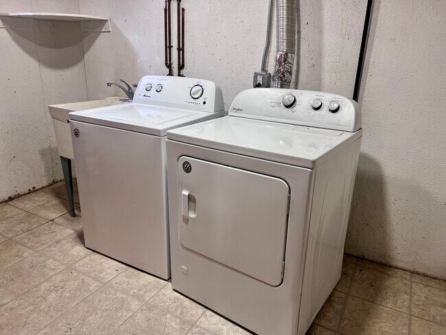 Building Photo - 4709 Gerald St