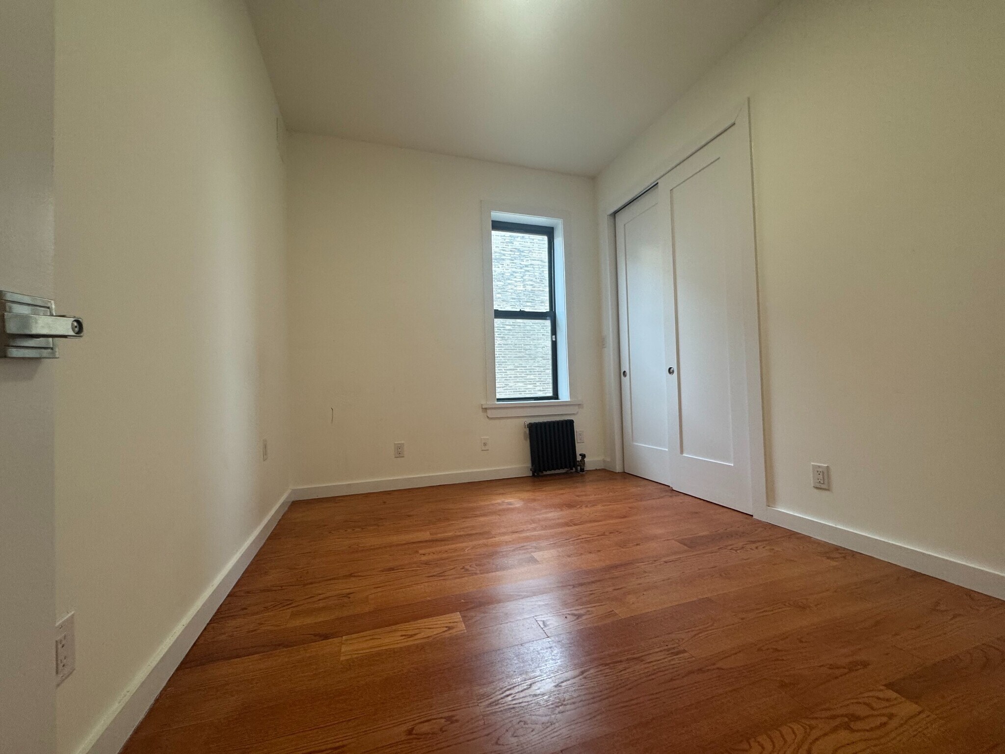 Building Photo - 452 Fort Washington Ave