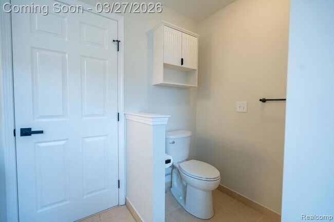 Building Photo - 23869 McCort Dr