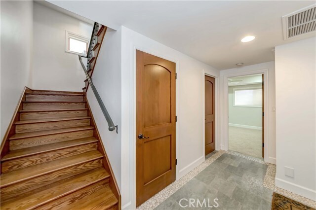 Building Photo - 2816 Manhattan Ave