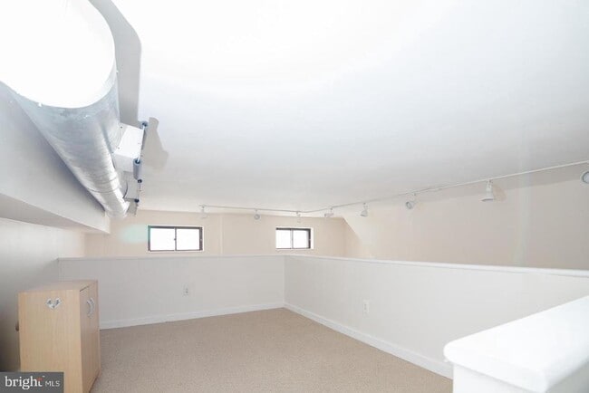 Building Photo - 1035 Spruce St