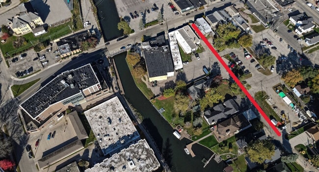 Building Photo - 3407 Venice Ave