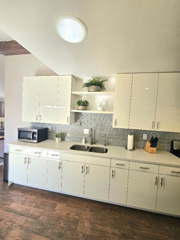 Building Photo - 3822 Aragon Dr