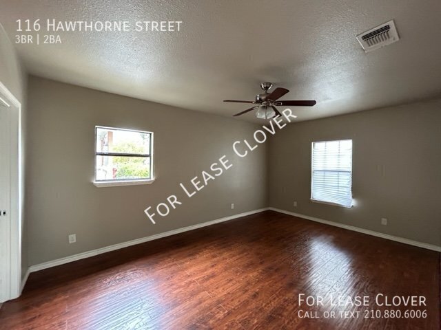 Building Photo - 116 Hawthorne St