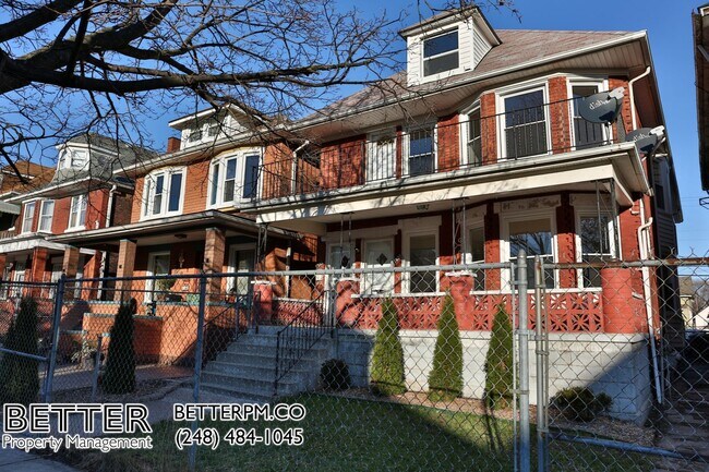 Building Photo - Modern Living in Mexicantown