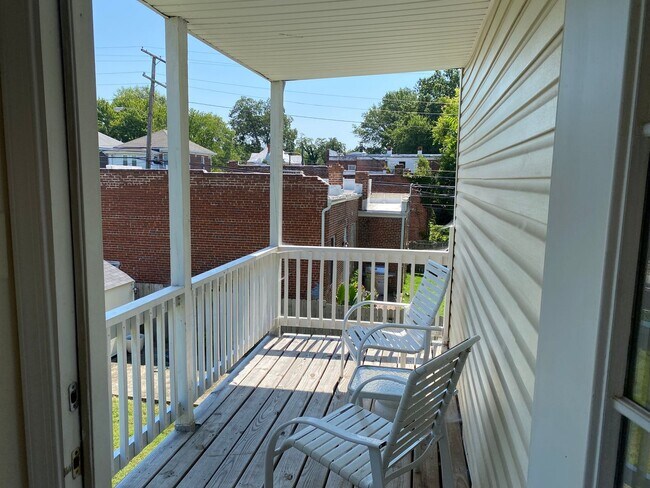 Building Photo - Quiet Cozy Northside Home for Rent