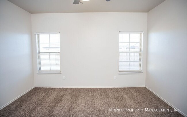 Building Photo - 12007 Englewood Ave