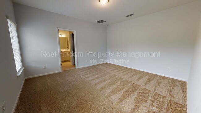 Building Photo - 443 Watervale Dr