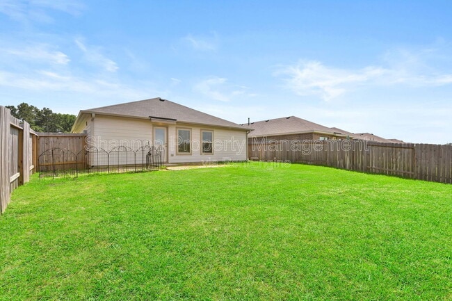 Building Photo - 363 Cumberland Forest Dr