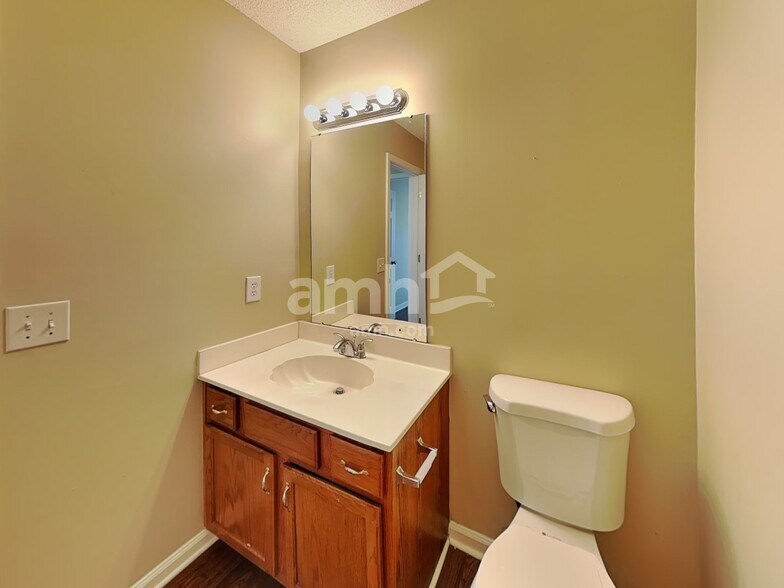 Building Photo - 2888 Shadow Brook Ct NW