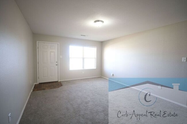 Building Photo - Move in special $700!! Beautiful 3 bed / 2 bath home - Nettleton!!