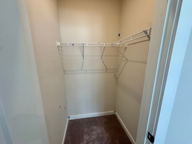 Building Photo - NEW CONSTRUCTION;3BR/2BA Townhome in Griffith Lakes