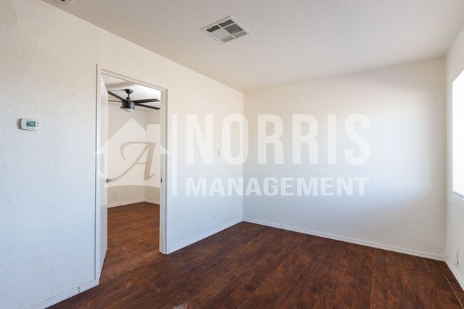 Building Photo - Duplex Unit in Casa Grande